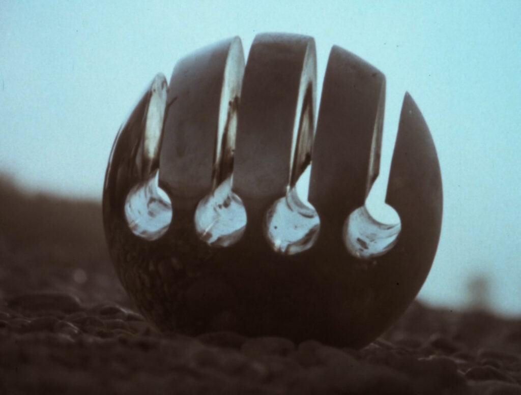 HM-FONDPOM-0102_0103_Mp4_screenshot09-1030x782