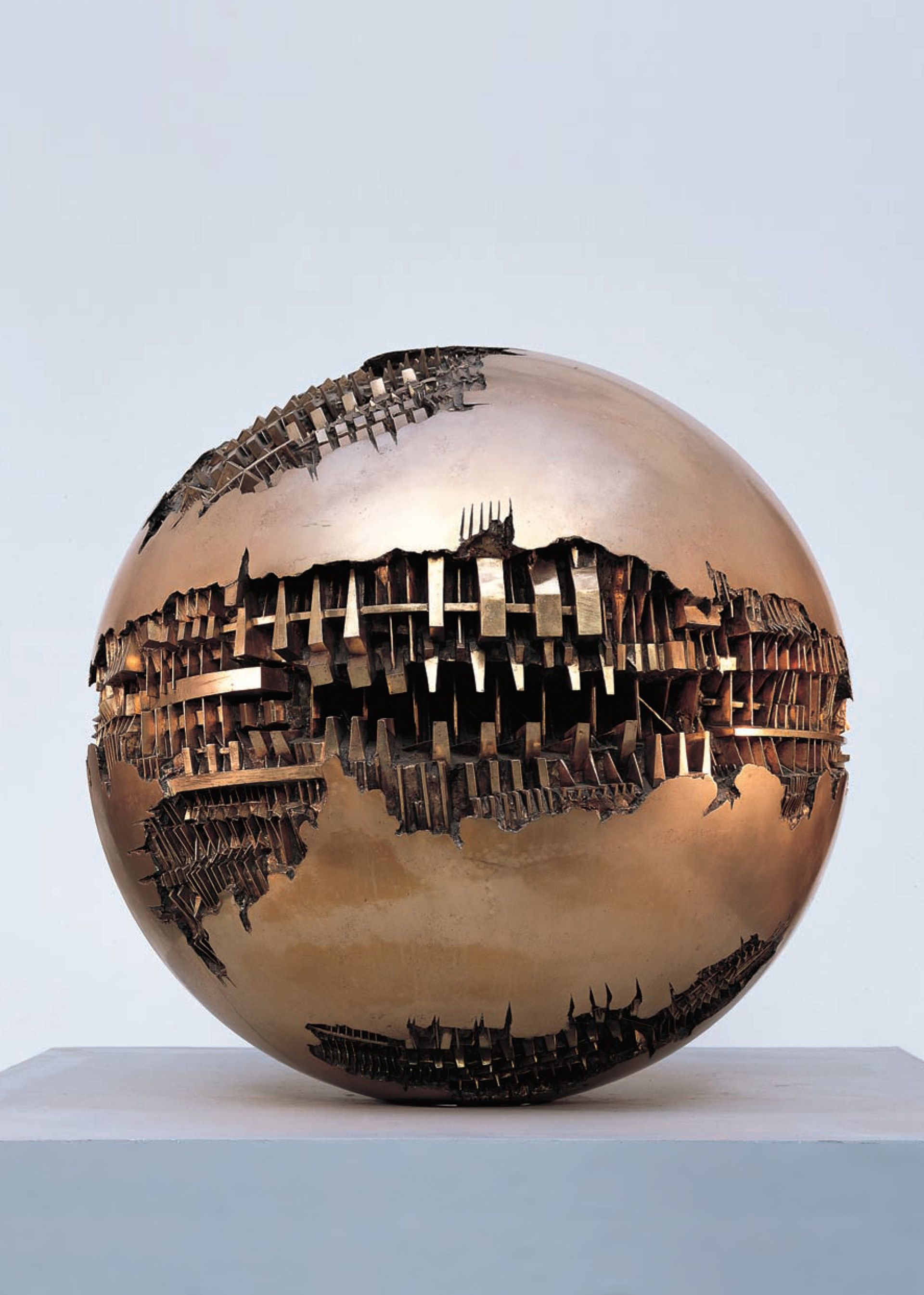 Arnaldo Pomodoro. Opere dalla Collezione